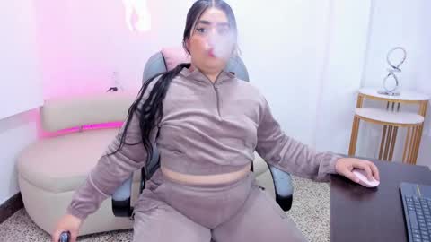 Snapshot of miss_francheska chatting on 09-09-25, 11:43 Francheska online show from 09-09-25, 11:43