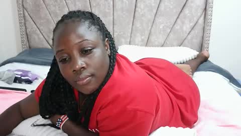 miss_godess online show from 11-17-25, 09:42