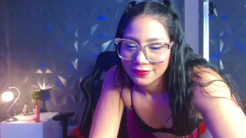 miss_honey1 online show from 02-07-25, 11:45