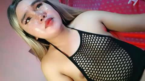 miss_horny139736 online show from 04-23-26, 12:01