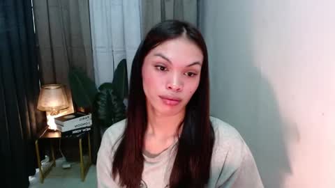 Snapshot of miss_jhes chatting on 12-13-25, 08:25 Jhes online show from 12-13-25, 08:25