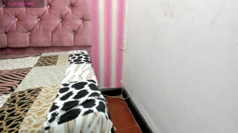Snapshot of miss_kattya_ chatting on 07-28-26, 12:23 miss_kattya_ online show from 07-28-26, 12:23