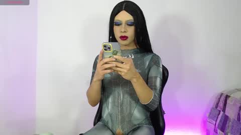 Kendall online show from 01-22-25, 11:53