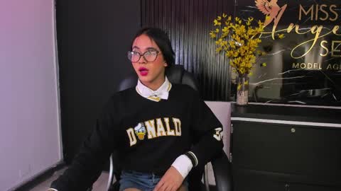 miss_khalifadoll online show from 04-01-26, 04:13