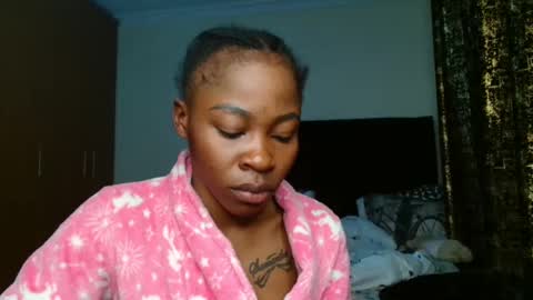 Miss Kiarrafit online show from 03-09-25, 05:06