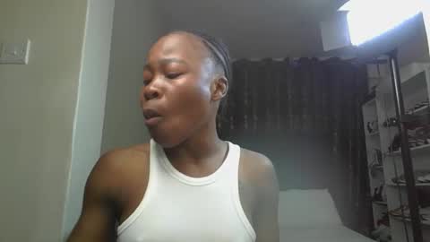 Miss Kiarrafit online show from 01-06-26, 06:06