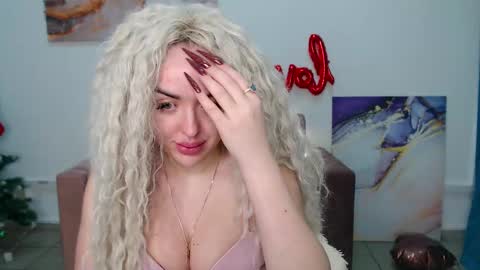 Snapshot of miss_kiten chatting on 02-23-25, 03:24 miss_kiten online show from 02-23-25, 03:24