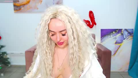 Snapshot of miss_kiten chatting on 02-24-25, 01:24 miss_kiten online show from 02-24-25, 01:24