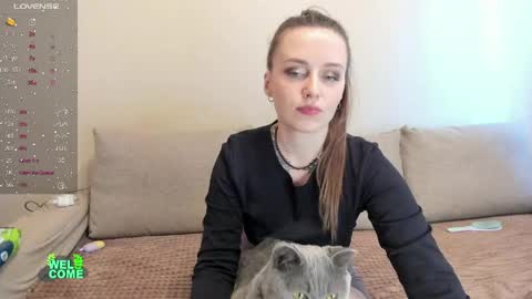 Kitty online show from 04-12-26, 02:49