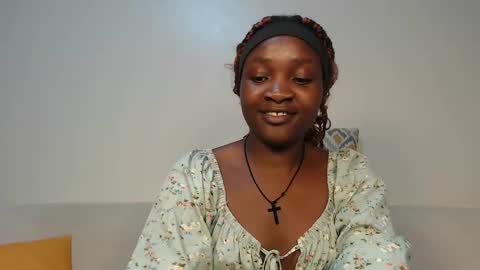 Snapshot of miss_lofti chatting on 10-24-25, 08:05 Lofti online show from 10-24-25, 08:05