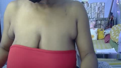 Snapshot of miss_mahi69 chatting on 07-29-26, 04:32 Mahi online show from 07-29-26, 04:32