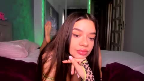 miss_medyson online show from 03-12-25, 08:19