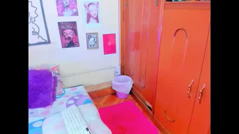 MEGG online show from 09-14-25, 01:38