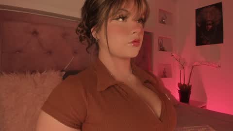 Melissa   online show from 12-13-24, 01:22