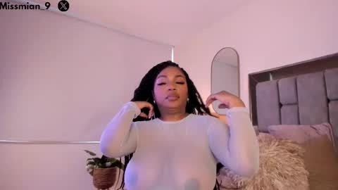 Mian  online show from 10-21-25, 08:09