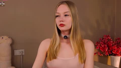 Snapshot of miss_nicoletta chatting on 04-29-26, 11:11 Nicole online show from 04-29-26, 11:11