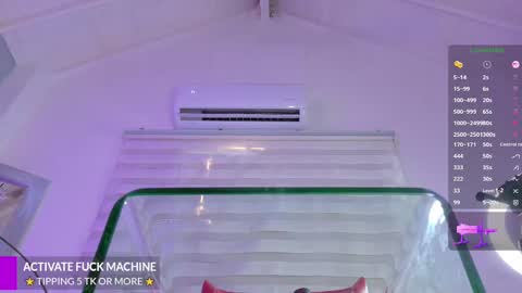 Snapshot of miss_pawi chatting on 09-22-25, 10:23 Miss Pawi online show from 09-22-25, 10:23