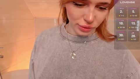 Margo online show from 09-25-25, 03:32