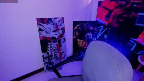 Snapshot of miss_rogue chatting on 10-20-25, 05:08 miss_rogue online show from 10-20-25, 05:08