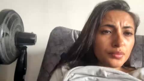 intagram miss selene59 online show from 12-25-24, 05:37