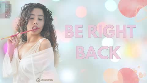 Snapshot of miss_sidney chatting on 11-18-25, 01:15 Amy Olivera online show from 11-18-25, 01:15