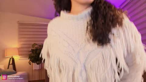 Amy Olivera online show from 03-18-26, 12:41