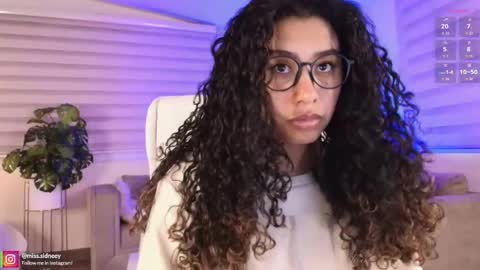 Amy Olivera online show from 04-16-26, 12:39