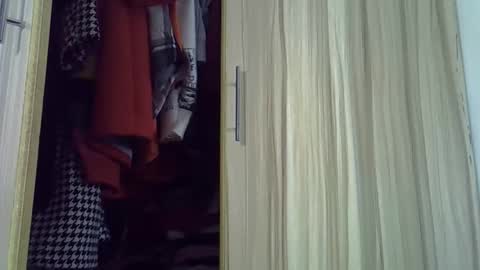 Miss  online show from 04-25-26, 09:01