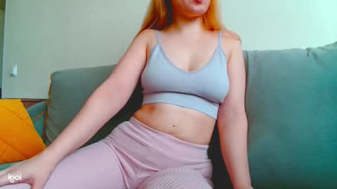 Sophy online show from 02-19-25, 08:22