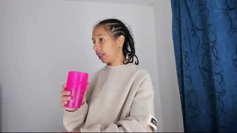 miss_sparkle666 online show from 01-05-25, 01:13