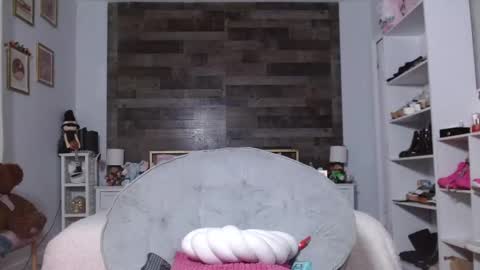 Goddess Laura online show from 09-20-25, 10:55