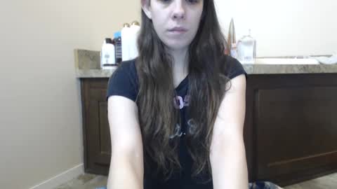 Bella online show from 01-31-25, 01:43