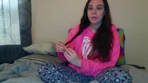 Bella online show from 04-28-26, 03:50