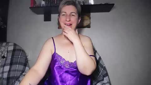 miss_tasha_kom online show from 10-17-25, 09:12