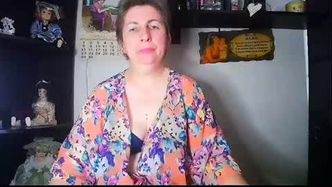 Snapshot of miss_tasha_kom chatting on 06-06-26, 09:25 miss_tasha_kom online show from 06-06-26, 09:25