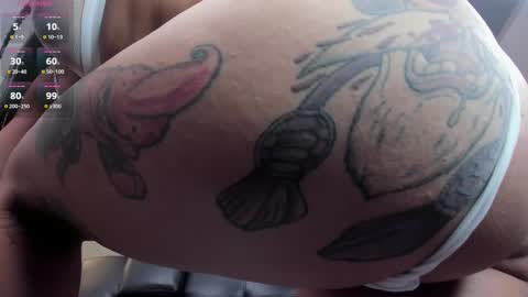 Snapshot of miss_vaiolette chatting on 02-22-25, 02:19 Vaiolette online show from 02-22-25, 02:19