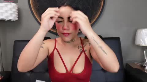 Vaiolette online show from 04-25-26, 01:41