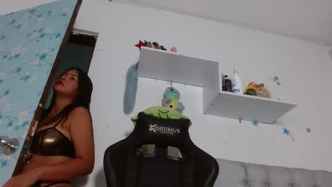 hanna    online show from 01-15-26, 01:21