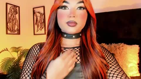 Snapshot of miss_zz chatting on 11-05-25, 10:10 miss_zz online show from 11-05-25, 10:10