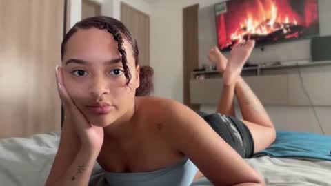 missalannah online show from 10-09-25, 12:08