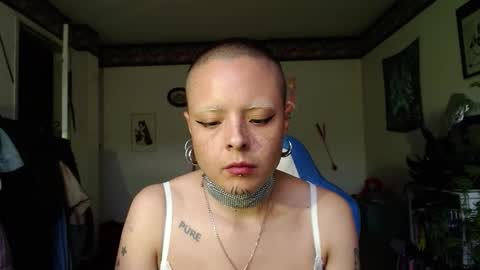 Snapshot of missanarky chatting on 10-30-25, 09:48 Anarkitten  online show from 10-30-25, 09:48