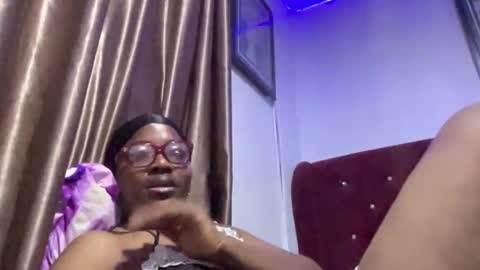 Missbelle online show from 02-12-26, 10:05