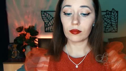 Snapshot of missbeverlymills chatting on 01-18-25, 10:28 The divine Beverly online show from 01-18-25, 10:28