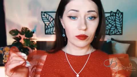 Snapshot of missbeverlymills chatting on 02-16-25, 09:59 The divine Beverly online show from 02-16-25, 09:59