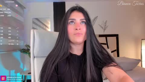 Bianca Torres online show from 02-26-25, 11:15
