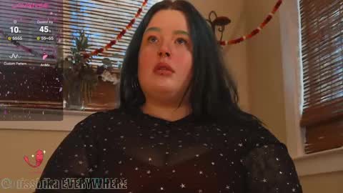 Snapshot of missbika chatting on 03-11-25, 11:15 Miss Bika online show from 03-11-25, 11:15