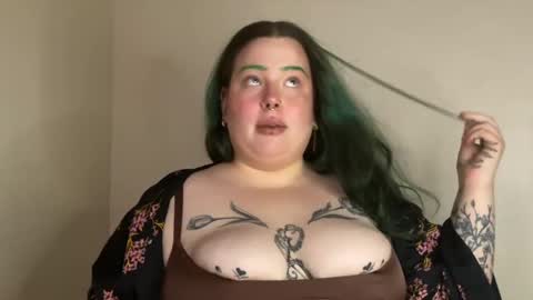 Snapshot of missbika chatting on 09-24-25, 03:15 Miss Bika online show from 09-24-25, 03:15