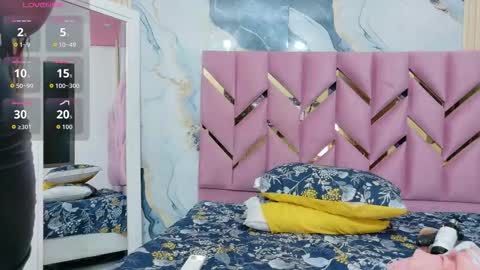 Snapshot of missbnasty_ chatting on 03-08-26, 12:20 Miss Evelyn online show from 03-08-26, 12:20