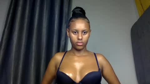 missbree1 online show from 07-26-26, 01:36