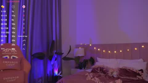 Snapshot of missbunnydoll chatting on 09-25-25, 11:41 Bunny online show from 09-25-25, 11:41